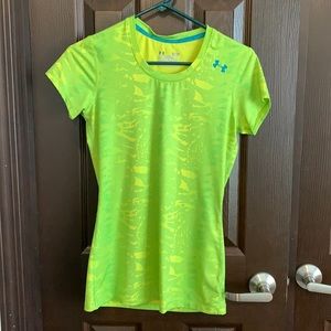 Under Armour women’s shirt